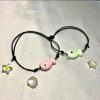 vòng tay charm cá đơn giản